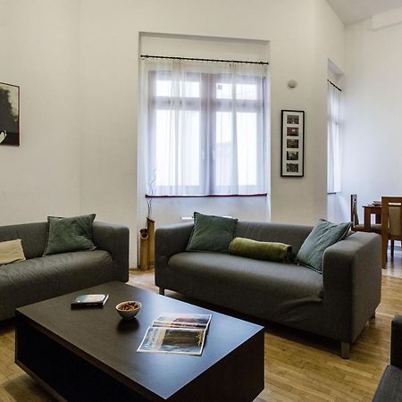 Family Suite By Heroes' Square Budapeşte Dış mekan fotoğraf